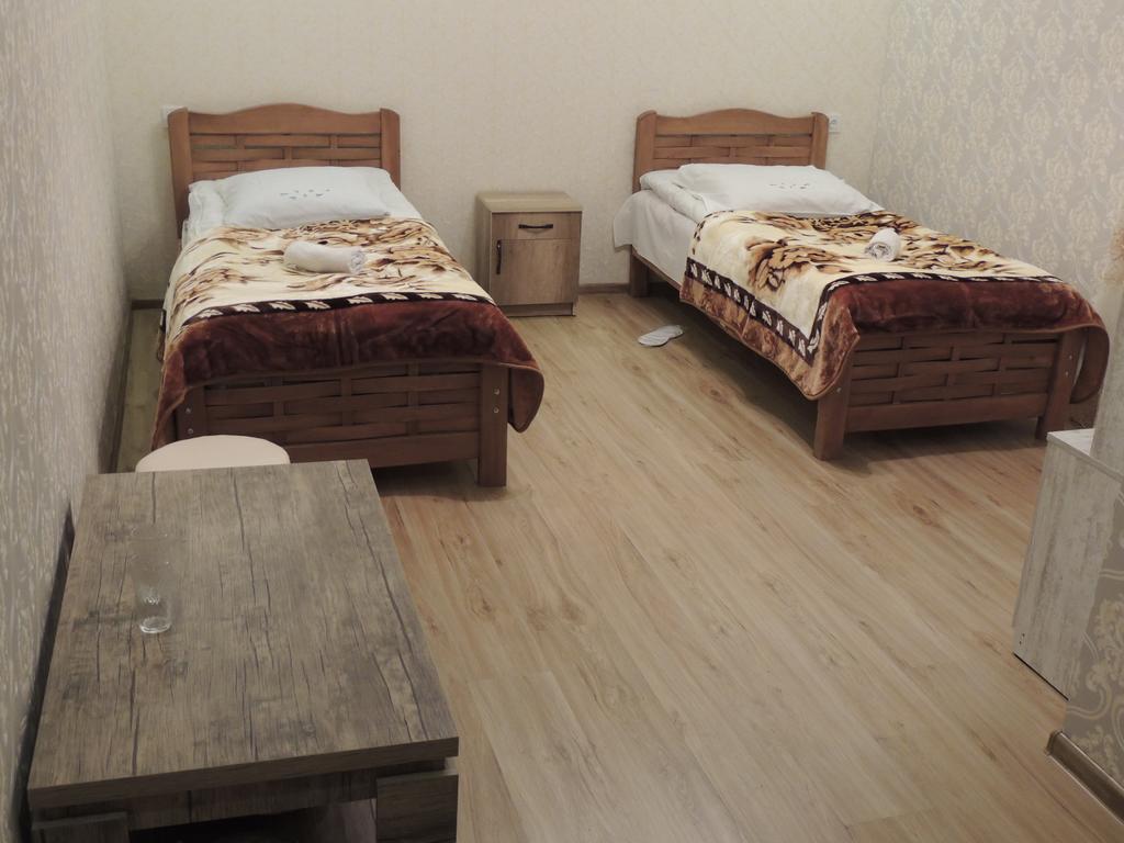 Roza Guesthouse Казбеги Экстерьер фото